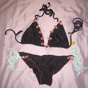 Cover Style Black Roses Bikini Set